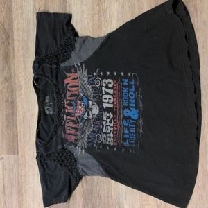 Affliction skull/rock & roll tshirt